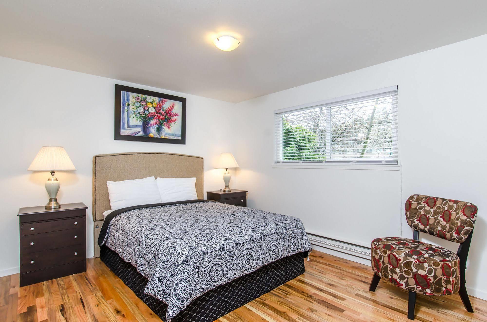 Ginosi Basics Queen Anne Apartel Seattle Bagian luar foto