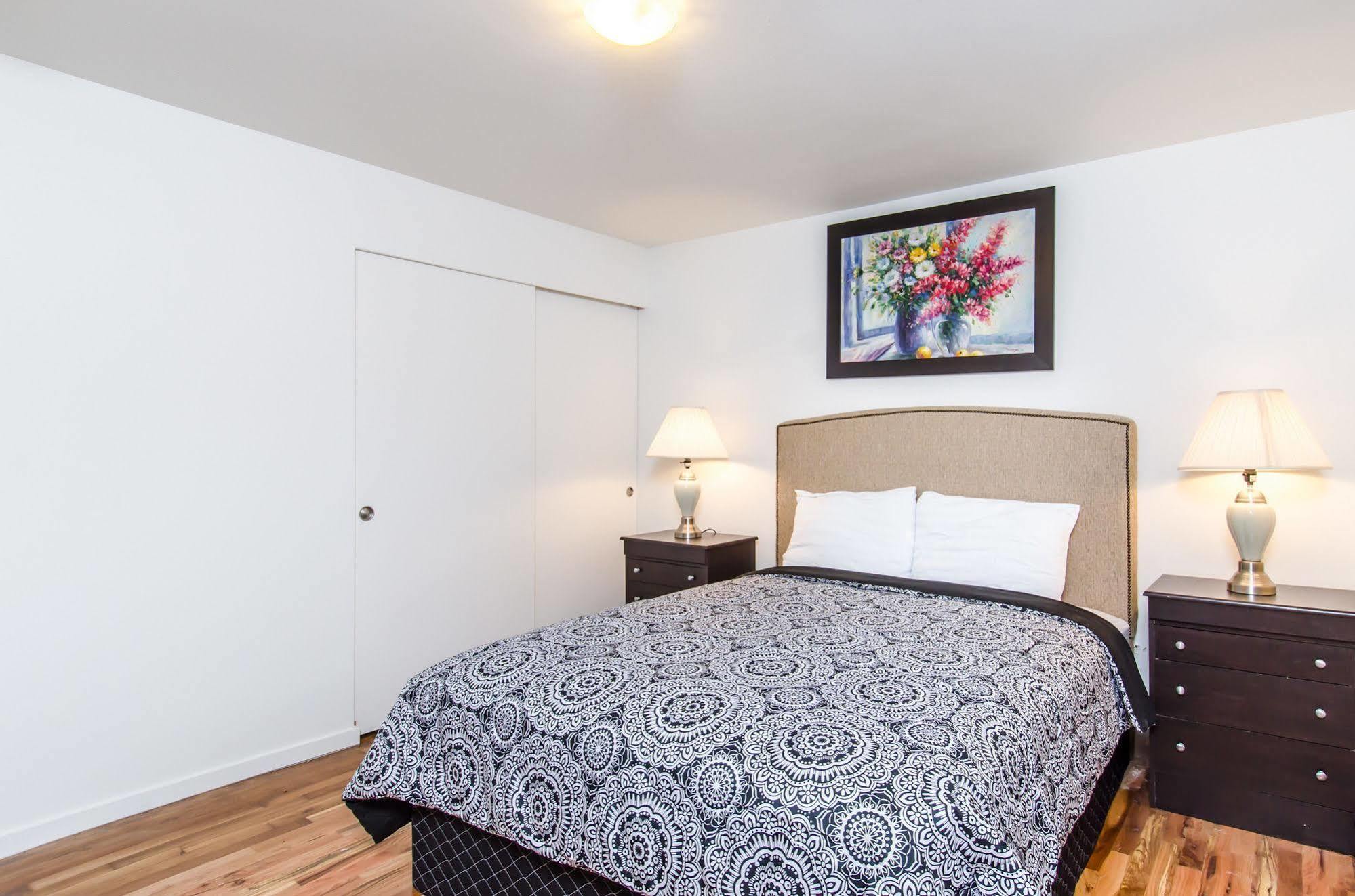Ginosi Basics Queen Anne Apartel Seattle Bagian luar foto